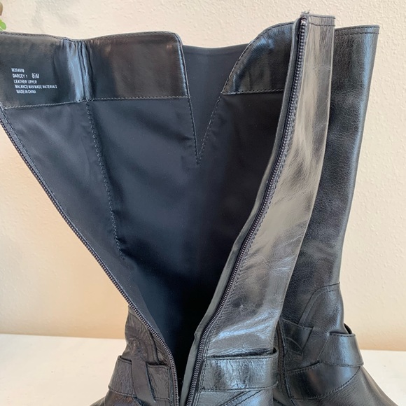 Me Too Darcey Black Leather Ankle Buckle Riding Boots Woman’s 8.5M - Picture 13 of 16